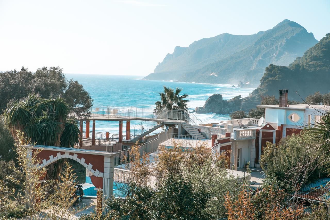 Madalenas B&B Pelekas Bagian luar foto